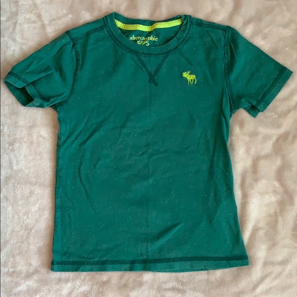 Boys Abercrombie T-shirt, size 5-6